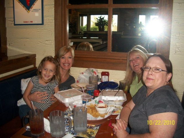 Lunch at Chilis with Renee, Zora and Susan